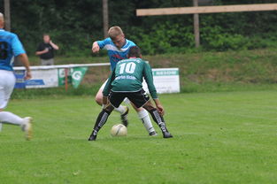 乐鱼体育登录-主教练在战术板上是否需要规划节奏节点，教练在布置战术时讲到了常用的比赛阵型