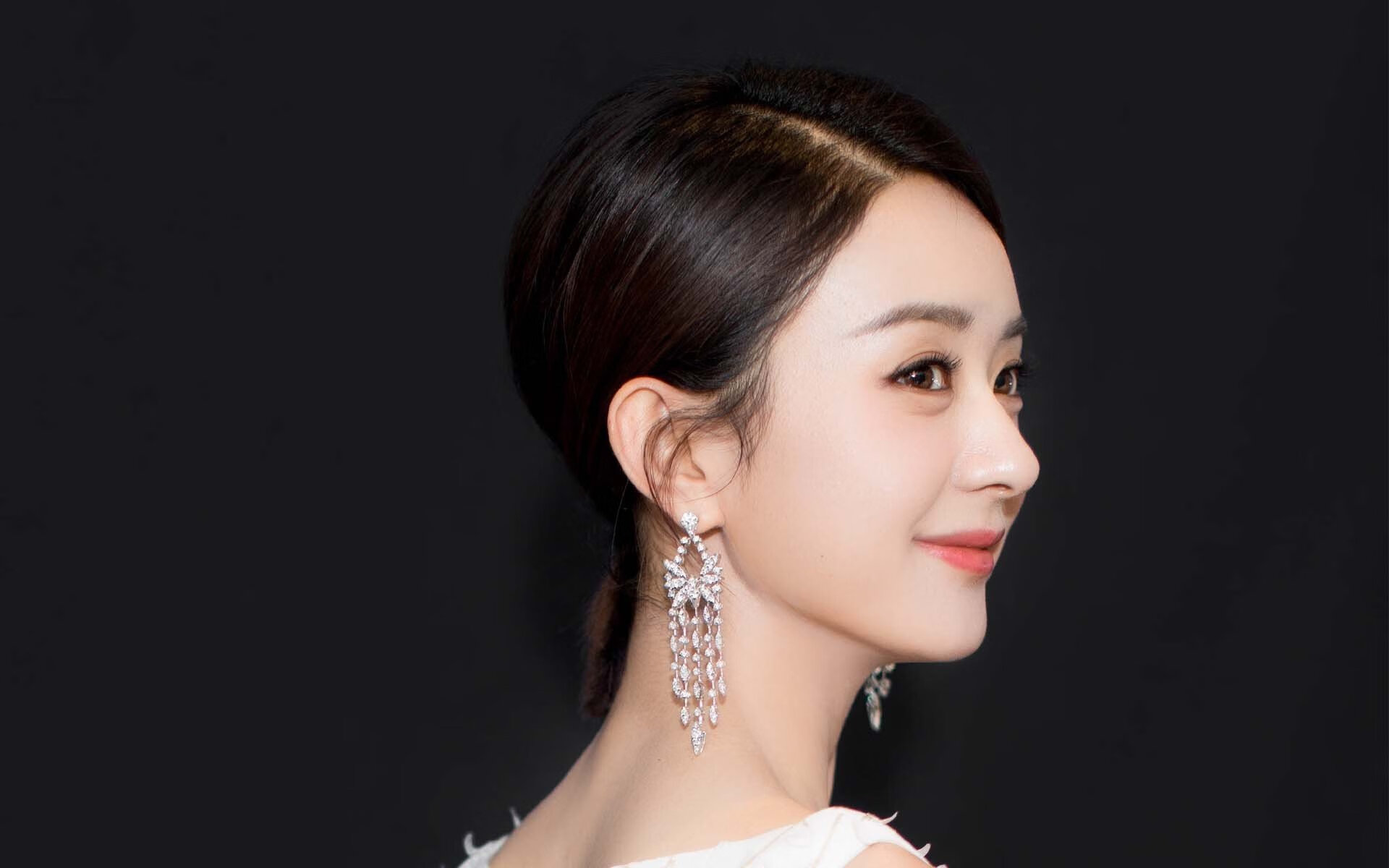 leyu乐鱼体育综合-阿尔及利亚在阿拉伯国家锦标赛中大胜卡塔尔 92‑66