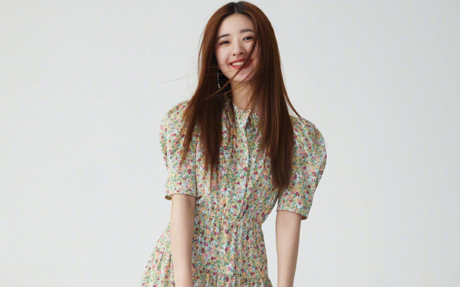 字母哥透露愿意承担更多季后赛压力，字母哥进了几次季后赛